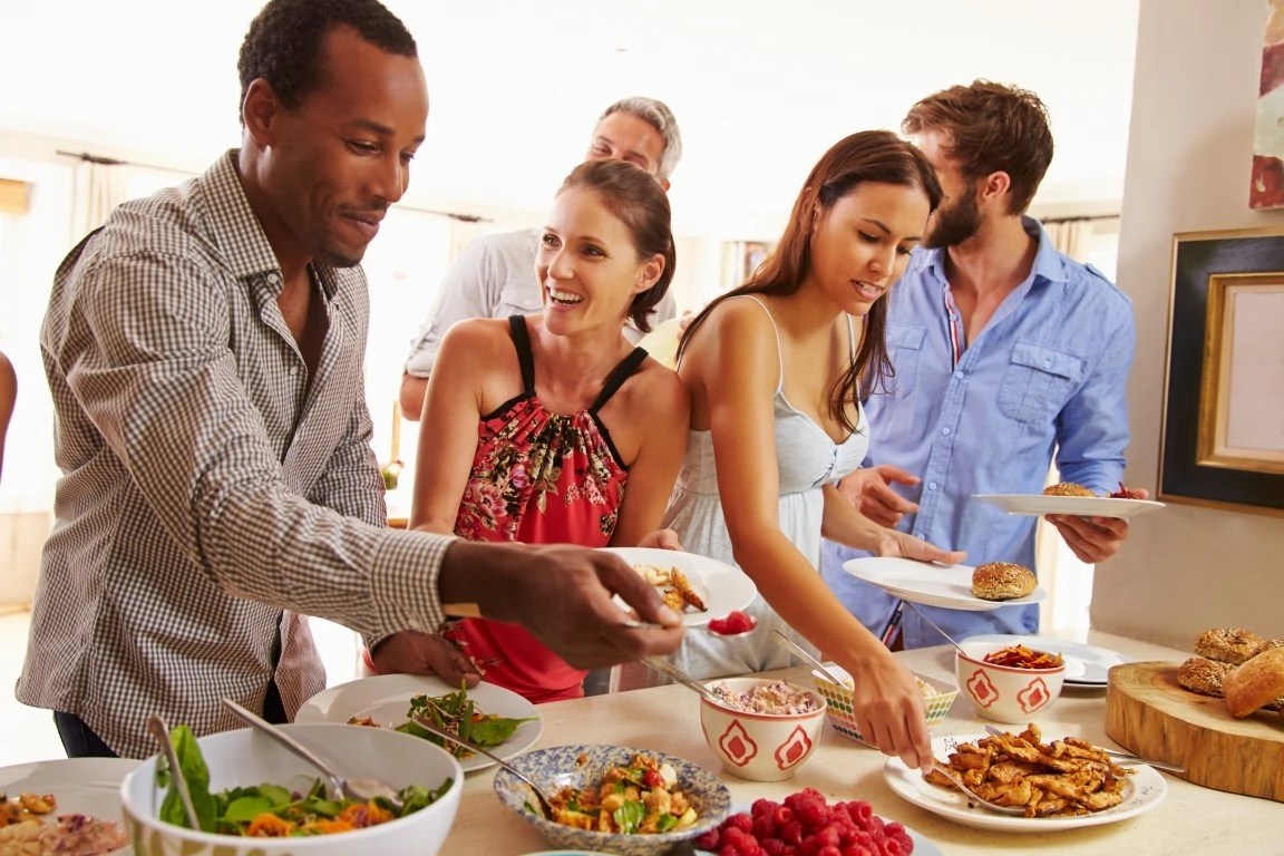 What Time is Supper, Dinner and Lunch? A Comprehensive Guide to