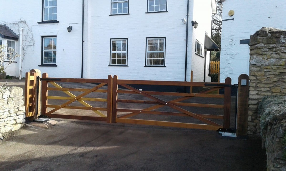 Electric Wooden Gates TPS Gates & Doors Ltd