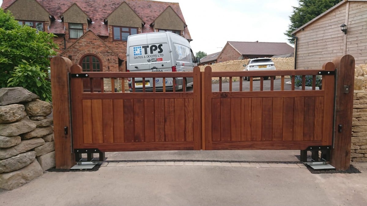 Electric Wooden Gates TPS Gates & Doors Ltd