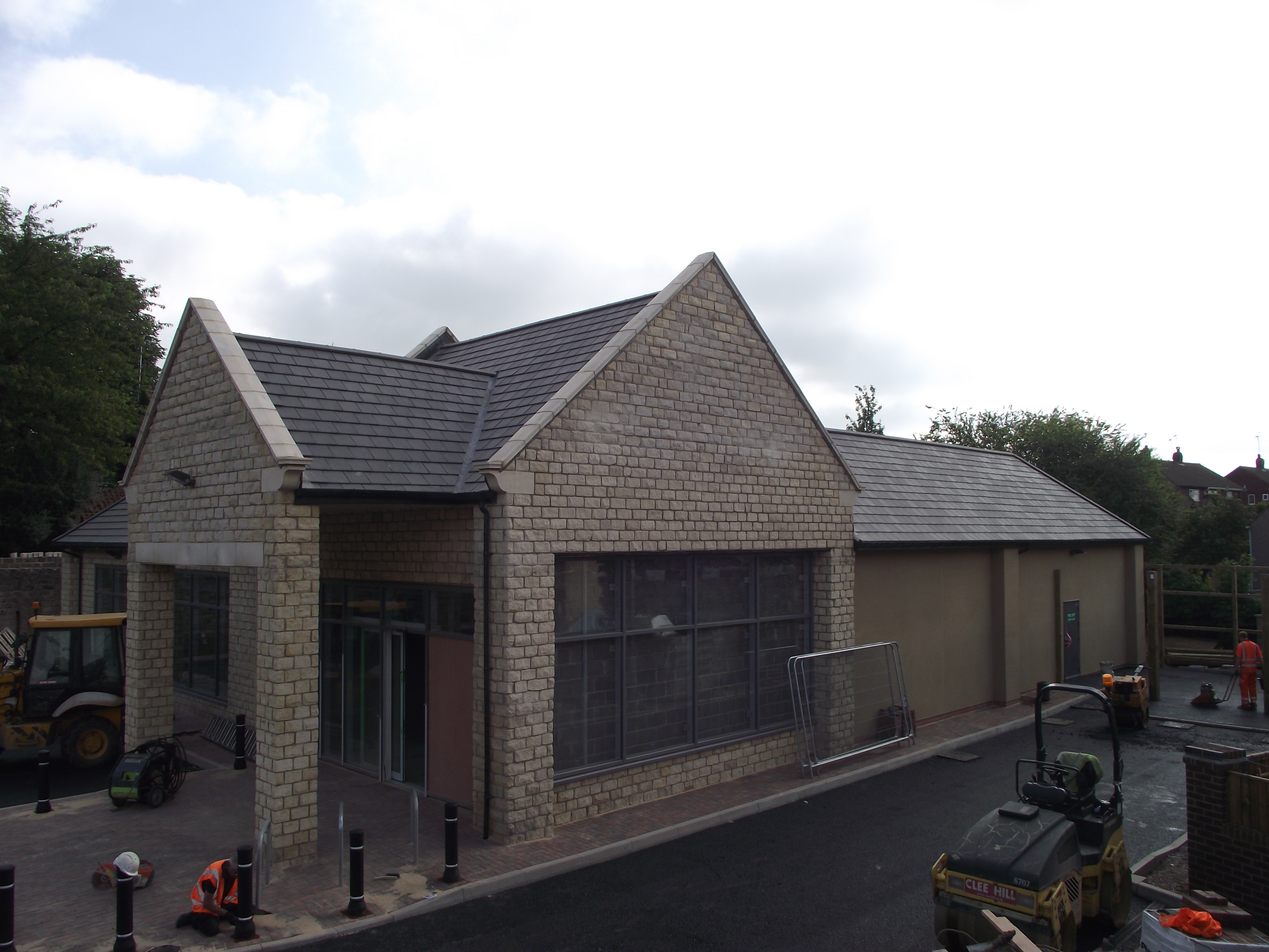 TRA Scotts of Thrapston supply trusses for commercial building