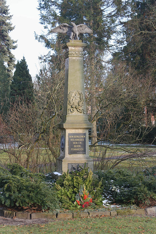 Monument FransDuitse Oorlog Quickborn Quickborn TracesOfWar.nl