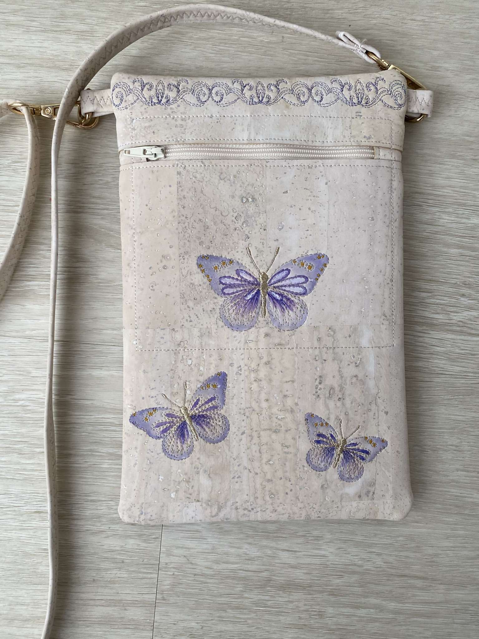 In the hoop Cross Body Bag Voucher TraceySimsDesigns