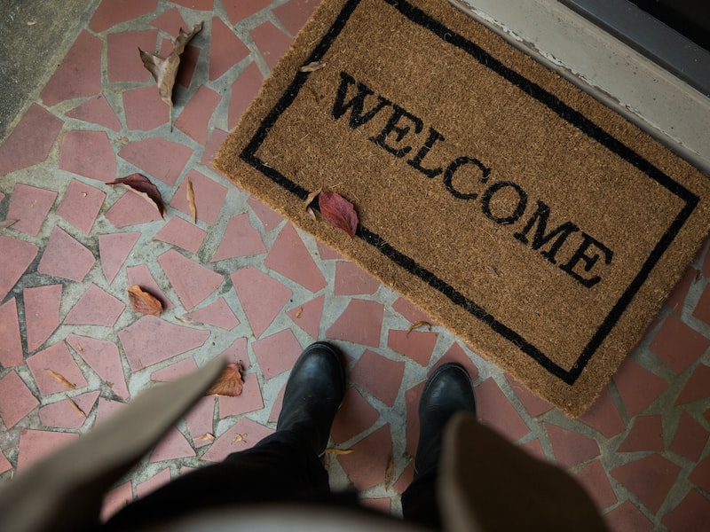 5 Tips to Stop Being a Doormat (and be Respected)
