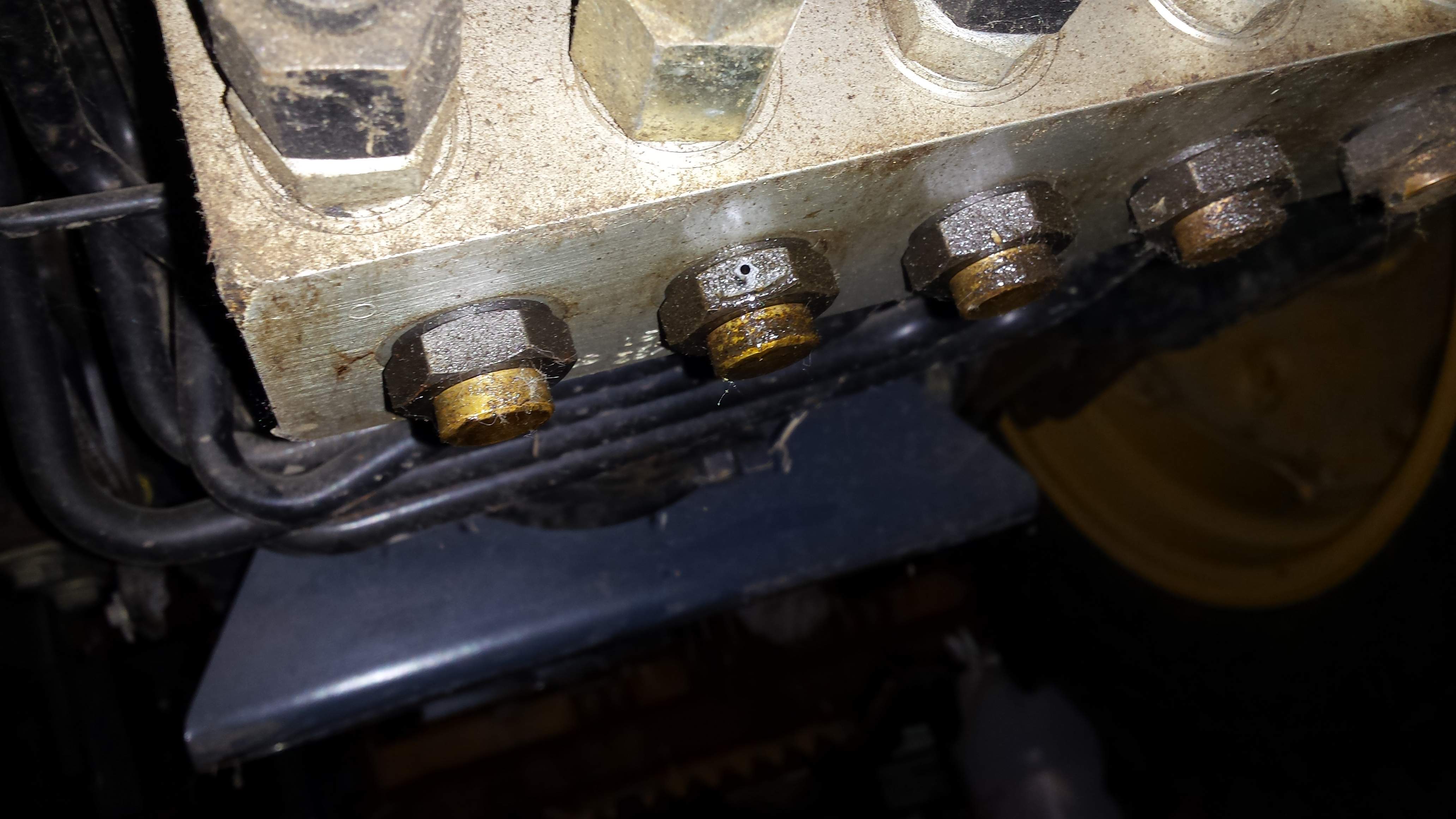 Deere 110 TLB Aux Hydraulics