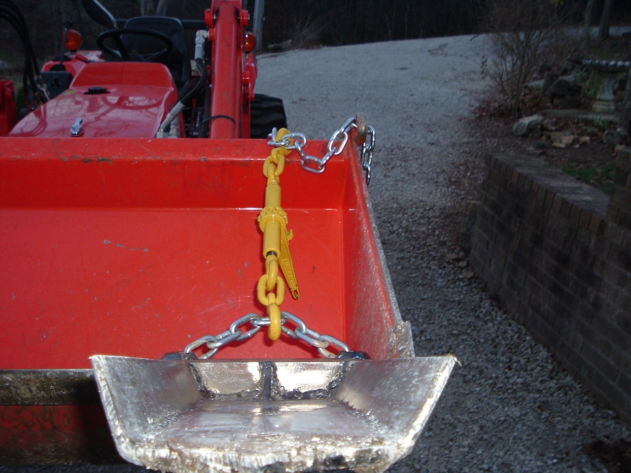 Using the Bucket Solutions Quick Attach Spade Attachment