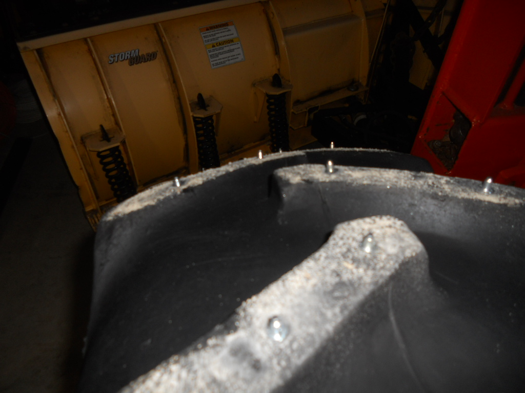 Do Studs Damage Tires?