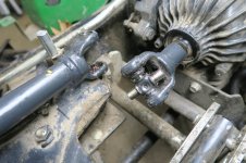 JD 2320 Driveshaft U-Joint - TractorByNet