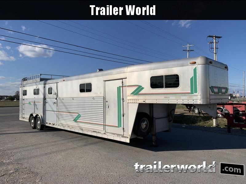 Used Horse trailers for sale in KY