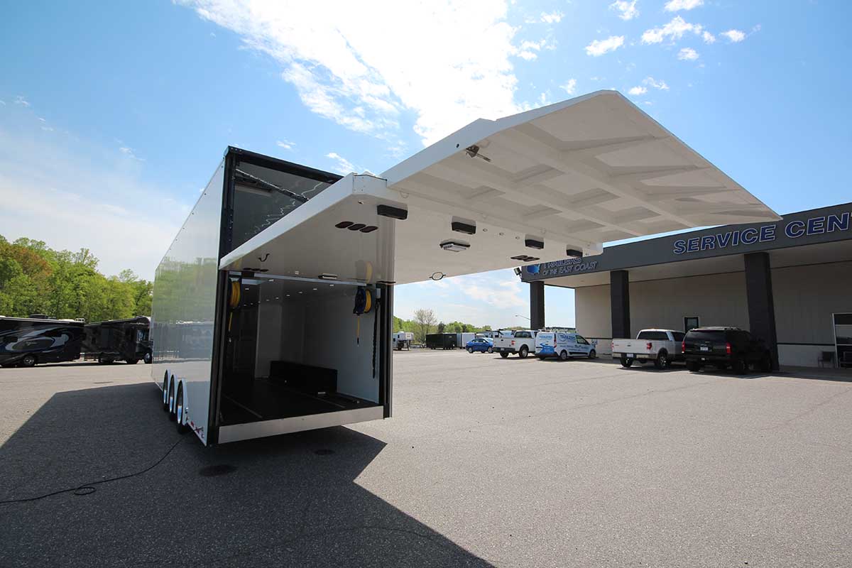 Custom Build Goodie Liftgate 40' Stacker Trailers of the East Coast