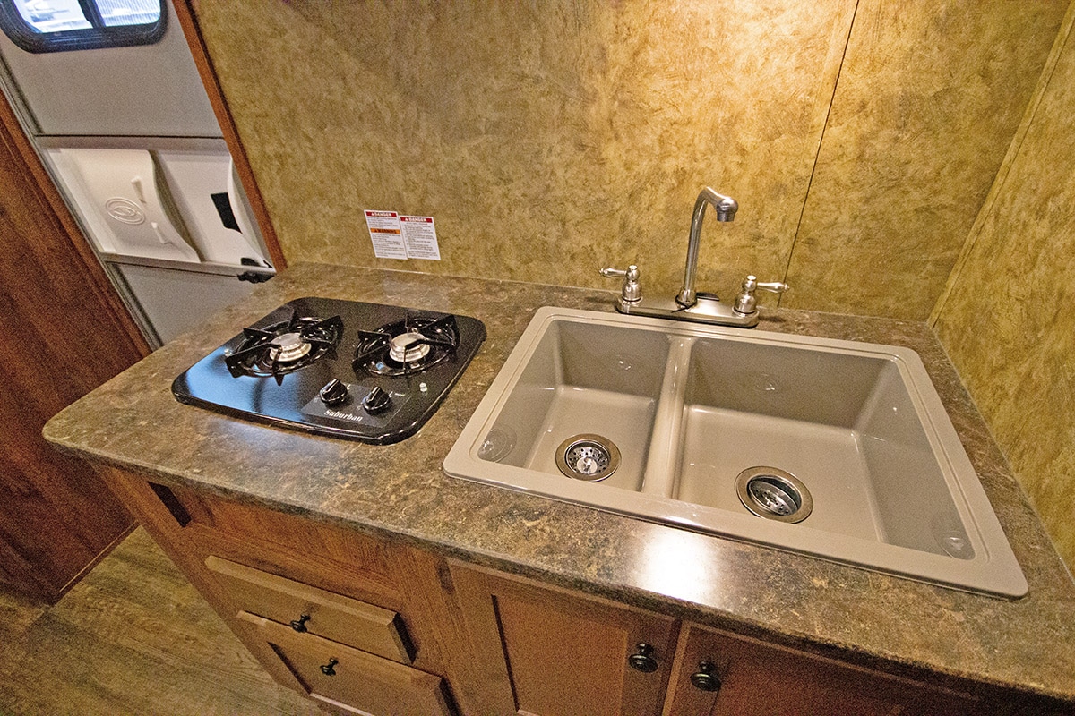 Lakota Colt Trailer for Sale in Mocksville, NC Trailers Of The East Coast