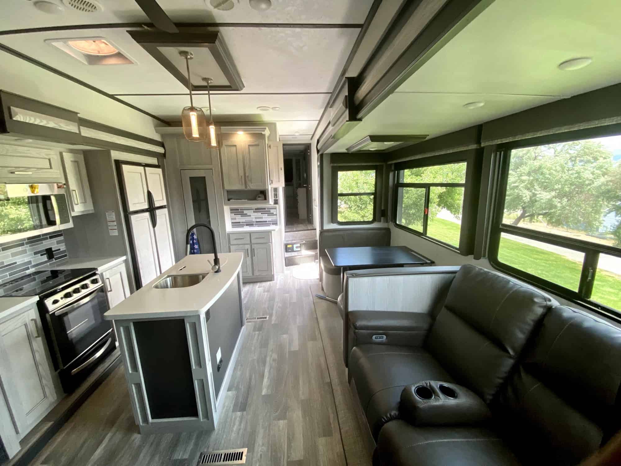 2021 37' Keystone Montana High Country 334BH For Sale In Redding