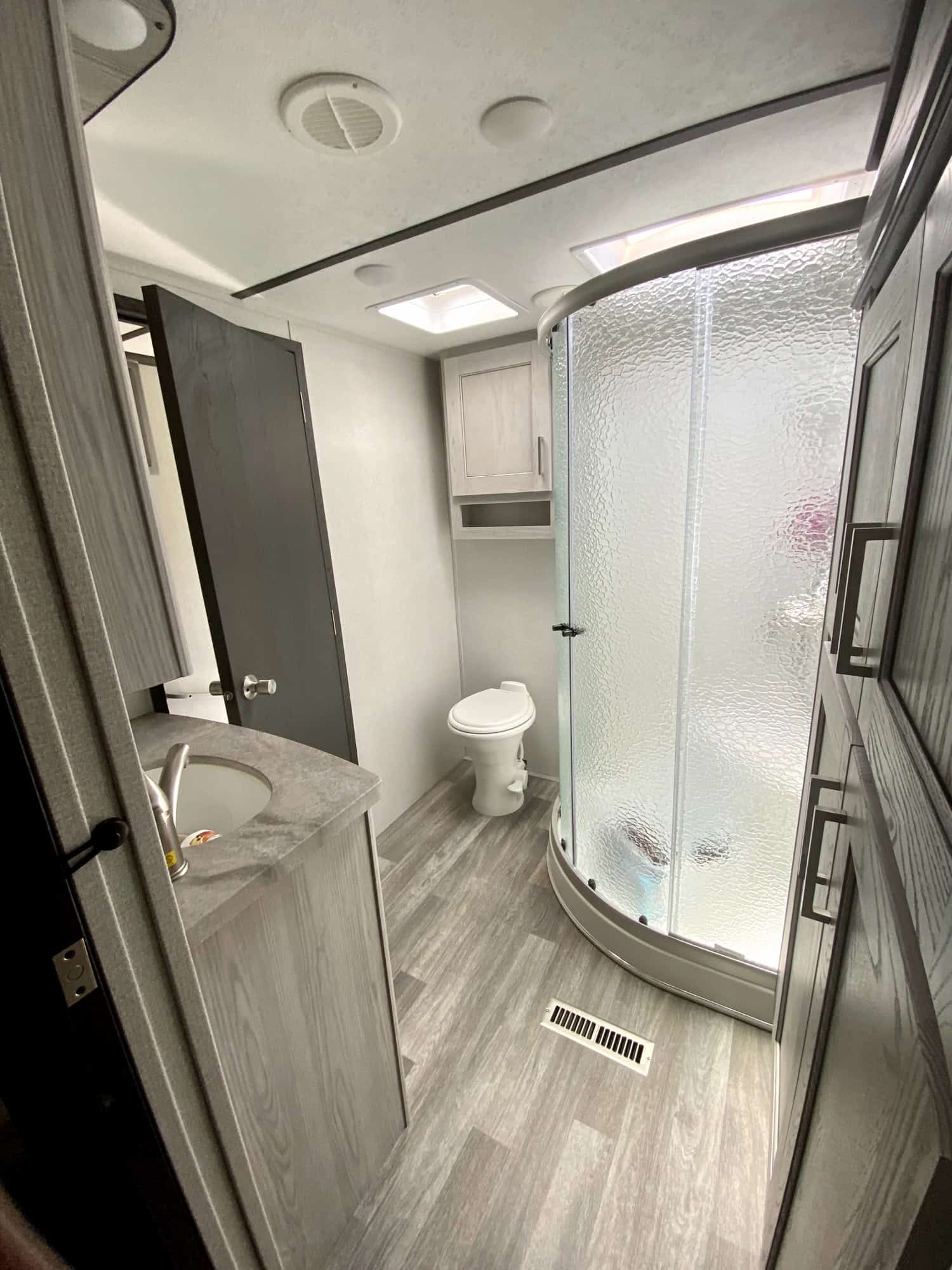 2021 37' Keystone Montana High Country 334BH For Sale In Redding