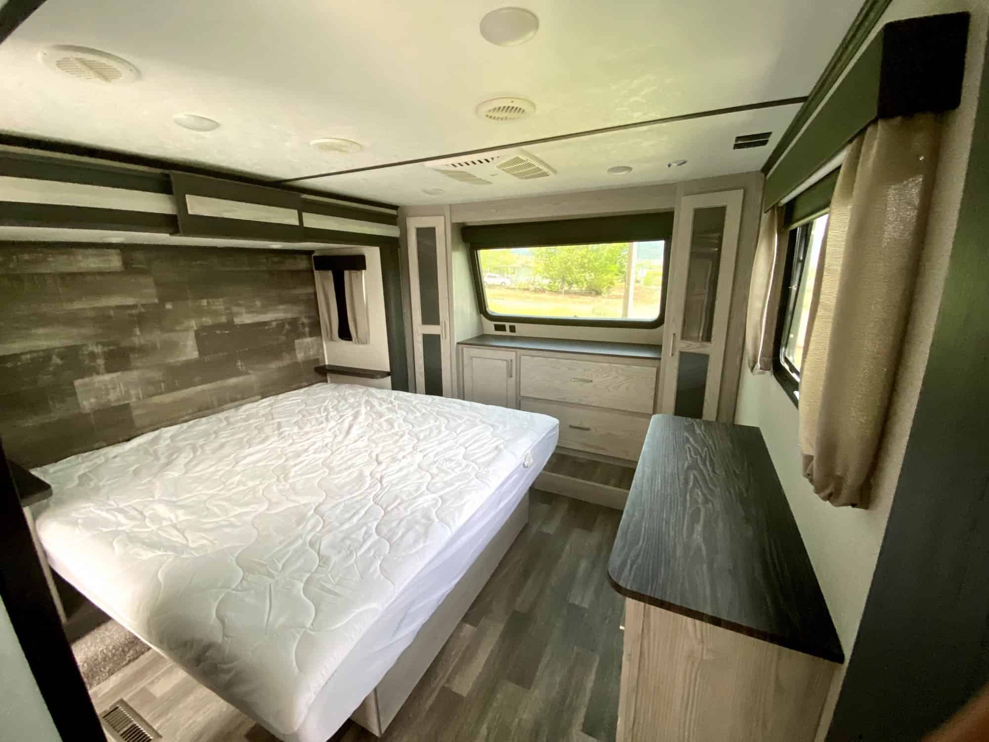 2021 37' Keystone Montana High Country 334BH For Sale In Redding