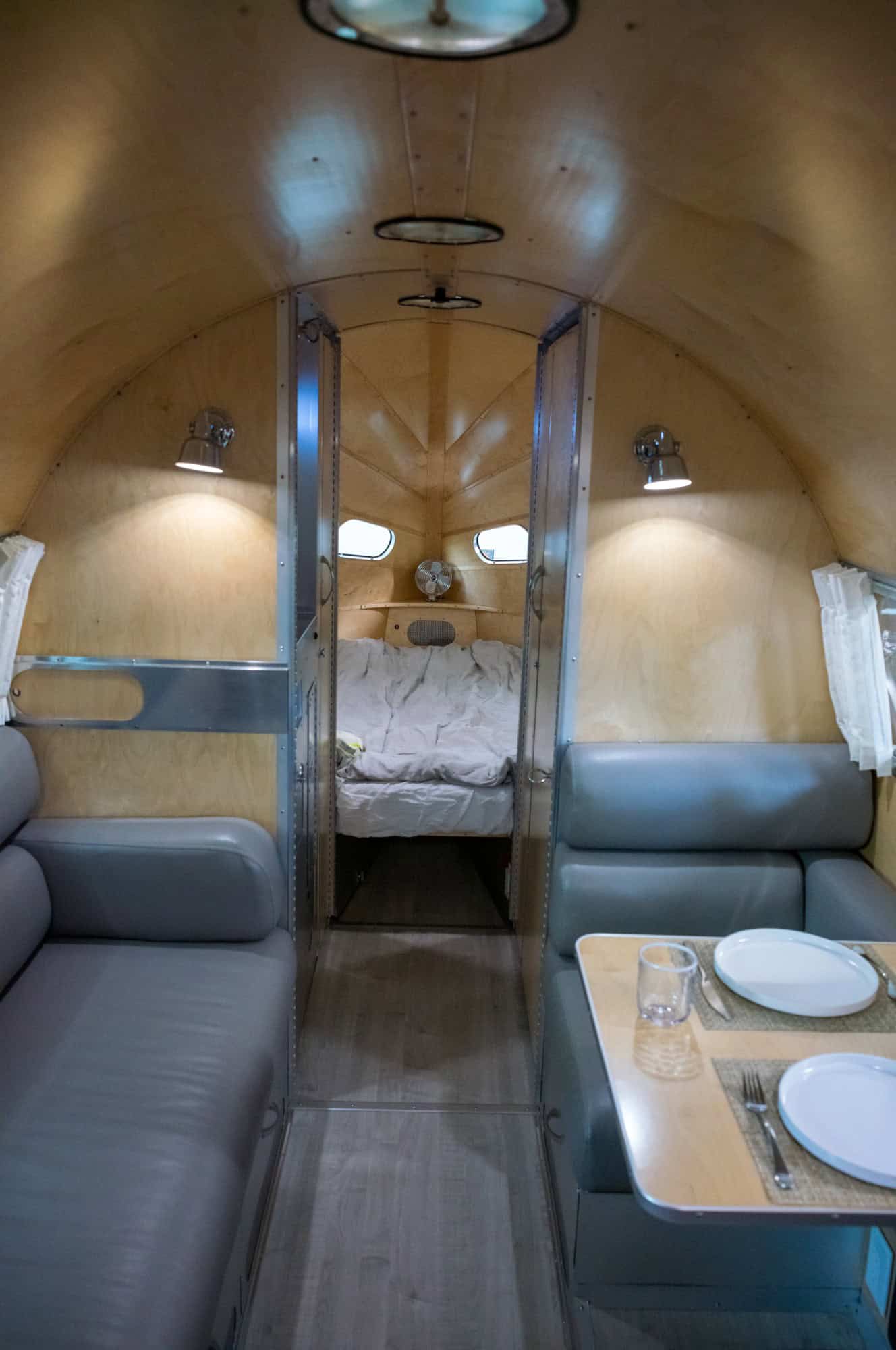 2016 24' Bowlus Road Chief For Sale In Milwaukee, Wisconsin Trailer Viewer