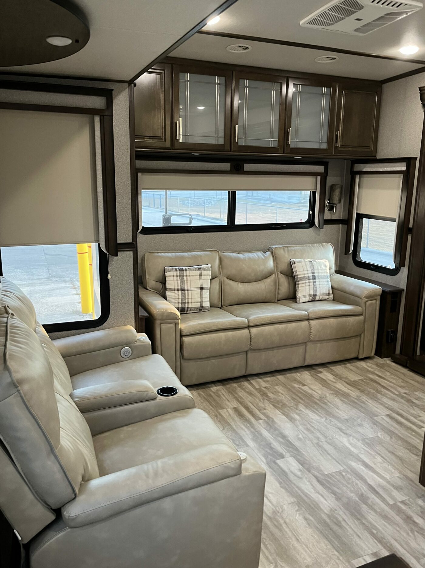 2020 Grand Design Solitude 310GK For Sale In Pflugerville Trailer Viewer