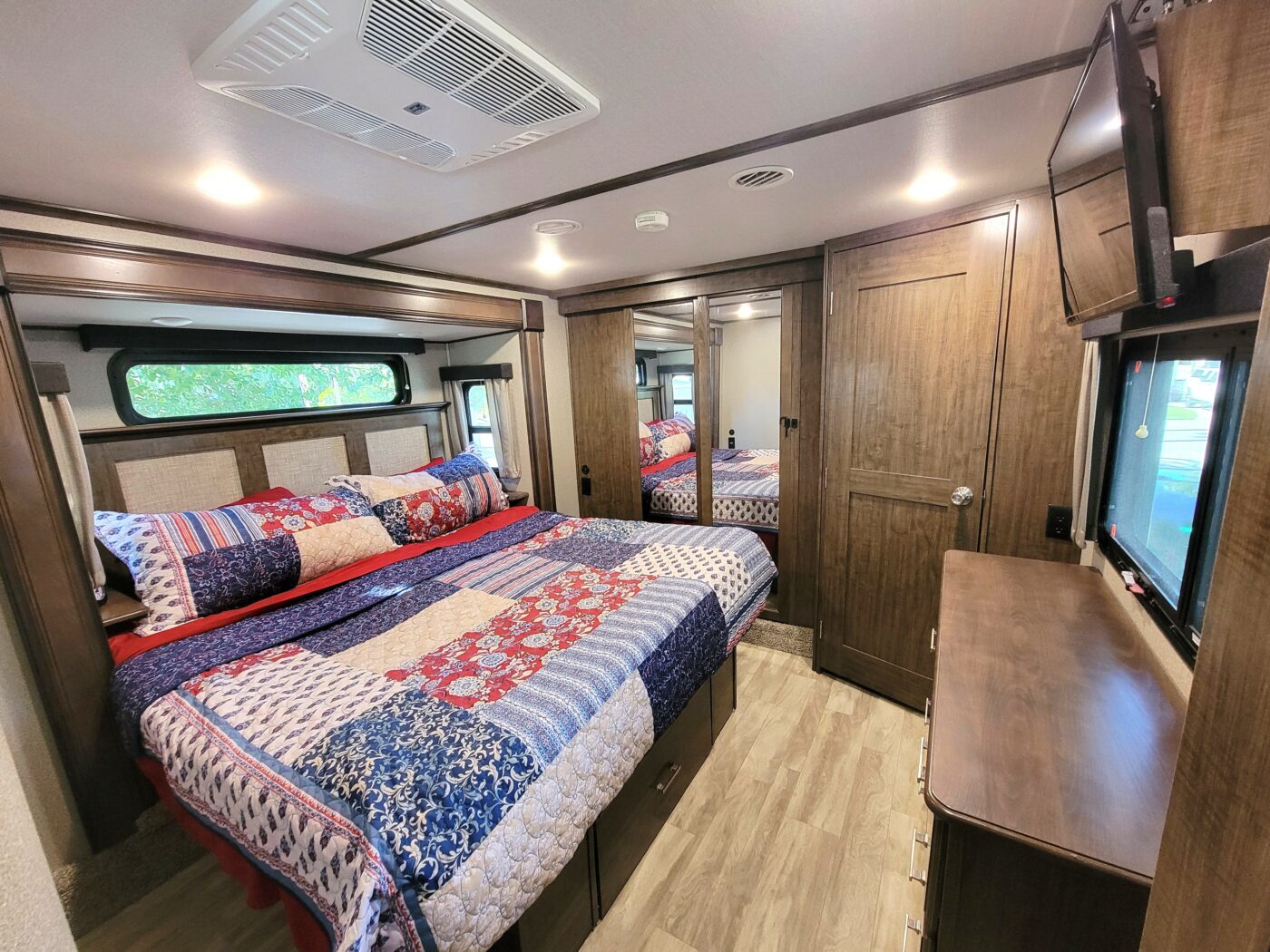 2021 Grand Design Solitude 390RK For Sale In Titusville Trailer Viewer
