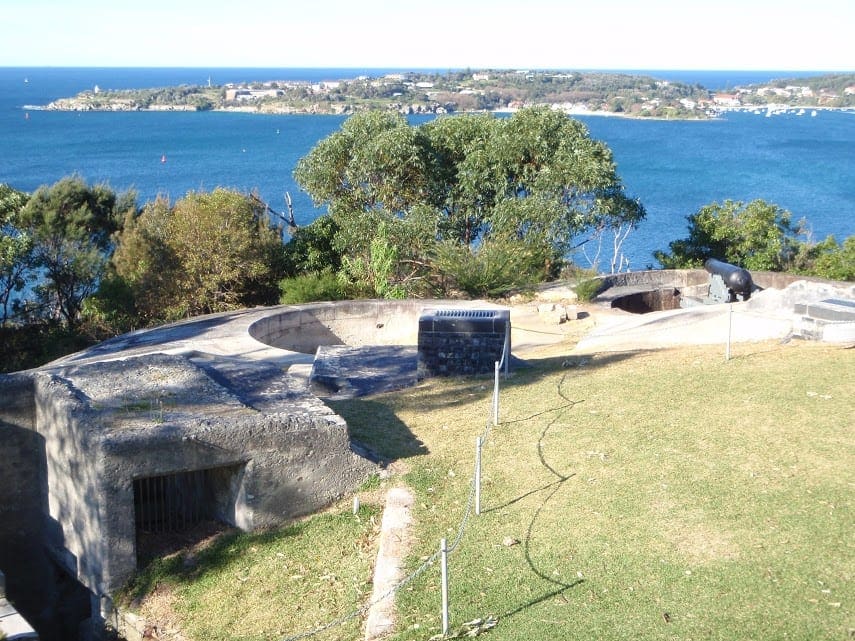 Chowder Bay to Heights Lookout Walk (800m) Sydney Harbour