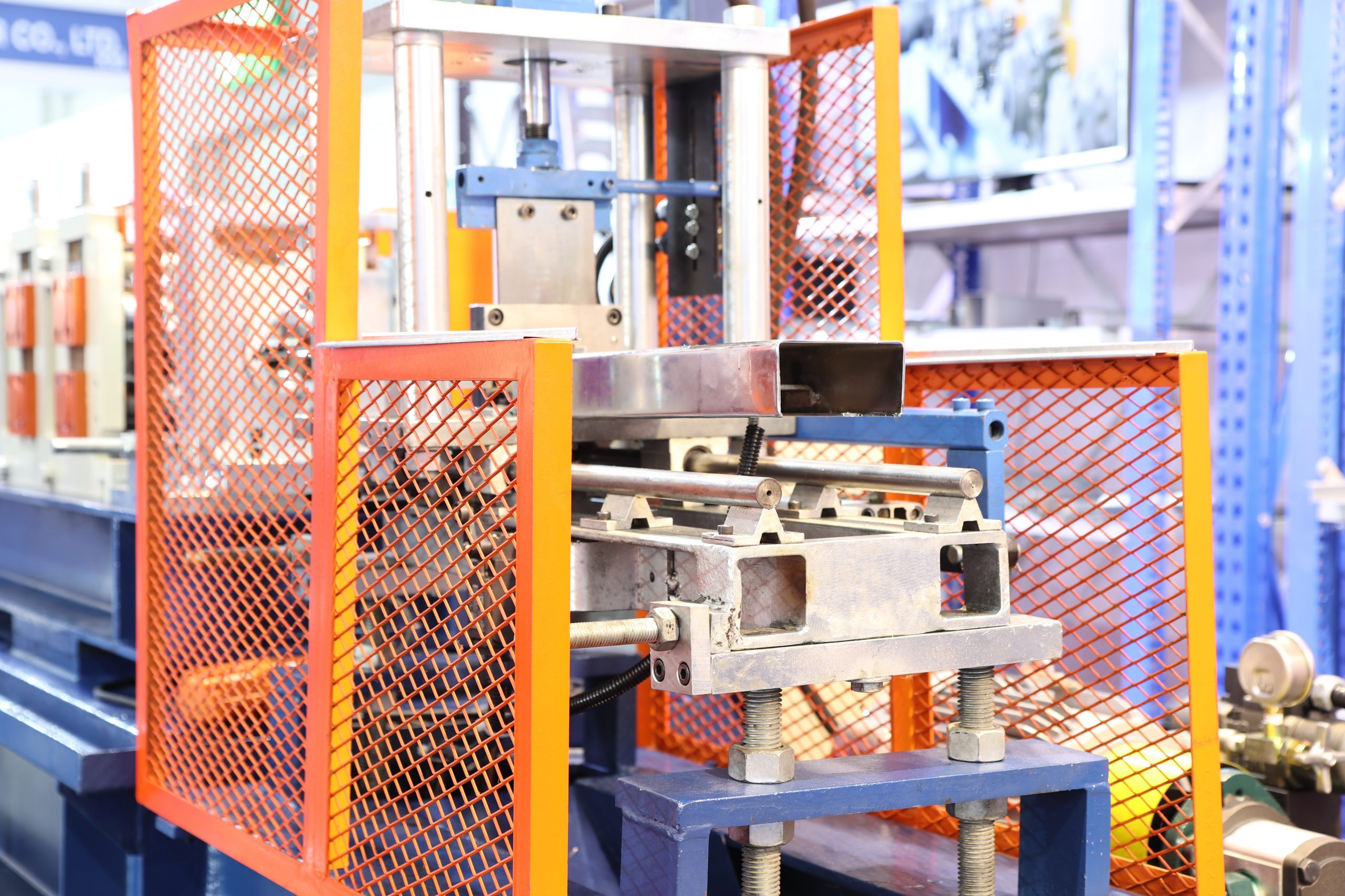 Machine Guarding Training (OSHA) BIS Safety Software