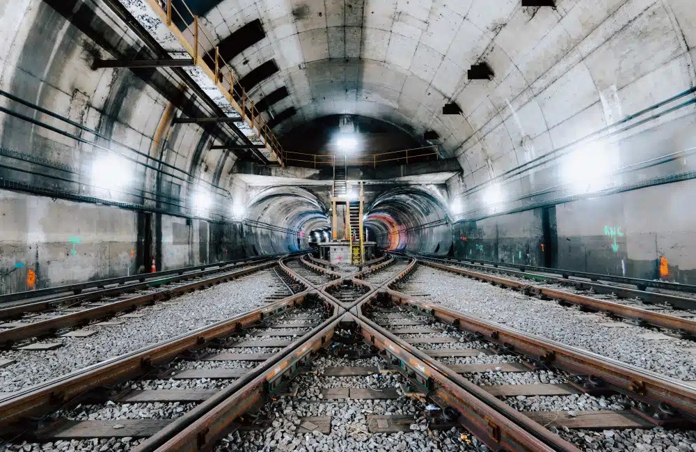 How Did Elevated Trains And Subways Improve Urban Transportation? - Train Conductor Hq
