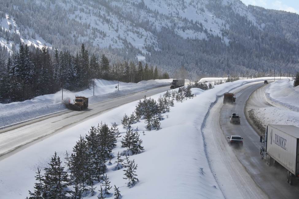 Driving Divided Highways in BC 7 Tips You Need to Know TranBC TranBC