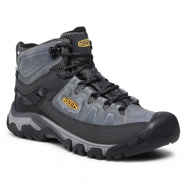 Hiking Boots for Mount Kilimanjaro