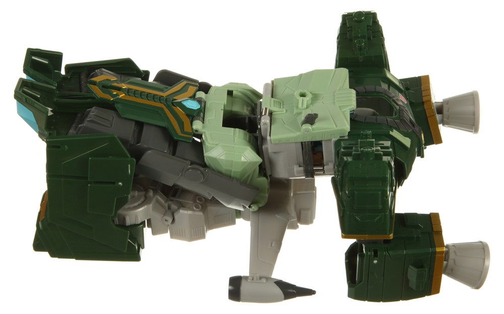 Ultimate Class Iaconus (Energon Armor) (Transformers, Cyberverse