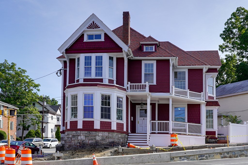 Massachusetts Transitional Housing, Sober Housing
