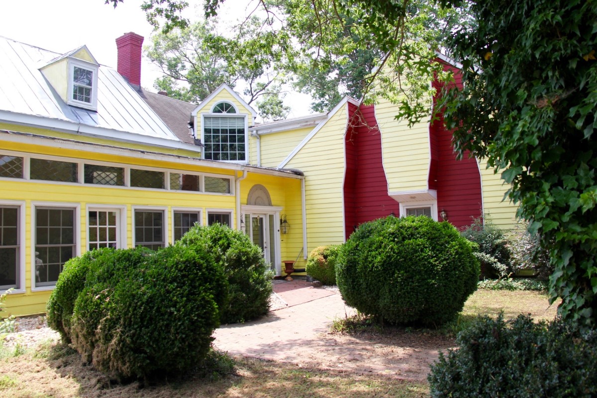 Rare, 3 Century Home c 1740/1830/1990 FX1839