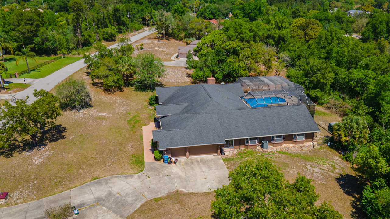 SOLD at auction Large 6BR/4BA Pool Home in River Country Estates