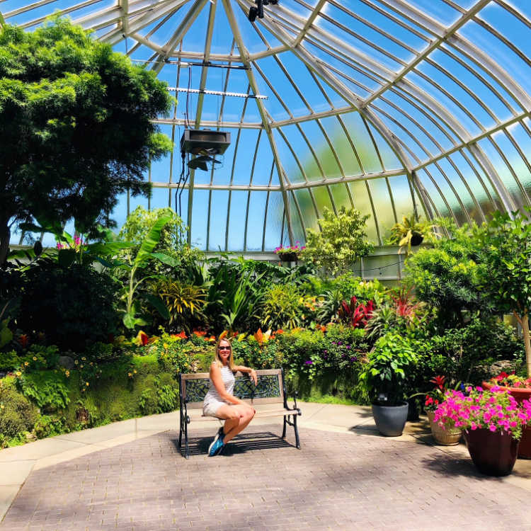 15 Best Michigan Botanical Gardens, Arboretums,Conservatories to Visit