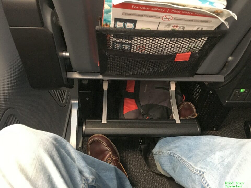 Review Air Canada B7879 Premium Economy, Vancouver to Toronto
