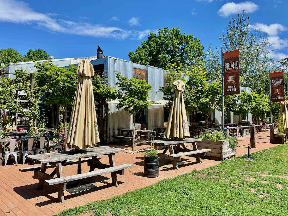 DogFriendly Bright Visiting Bright with a Dog Travelnuity