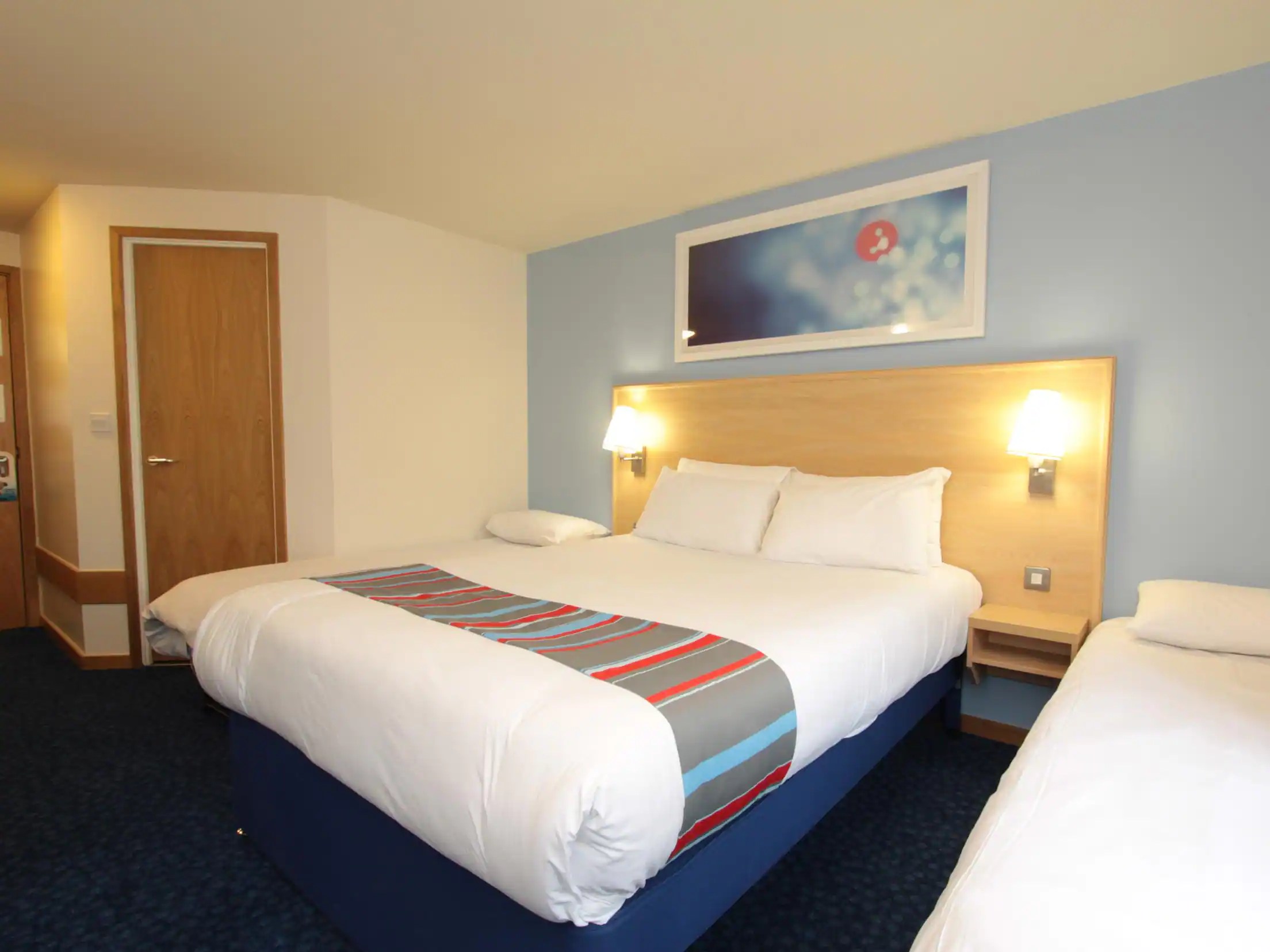 Travelodge Leeds Colton Stile Hill Way, Colton, Leeds LS15 9JH