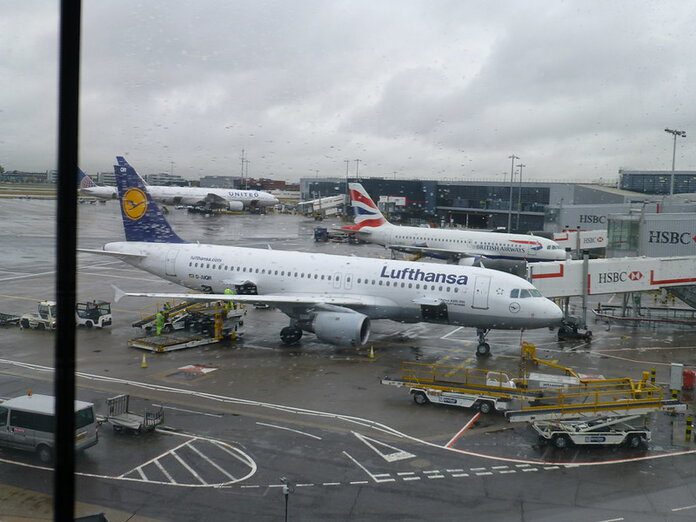 Can You Bring an Electric Toothbrush on a Plane? (By TSA)