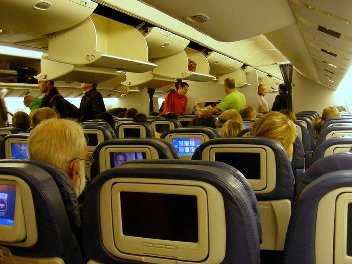 Can You Bring Food on a Plane? (According to TSA)