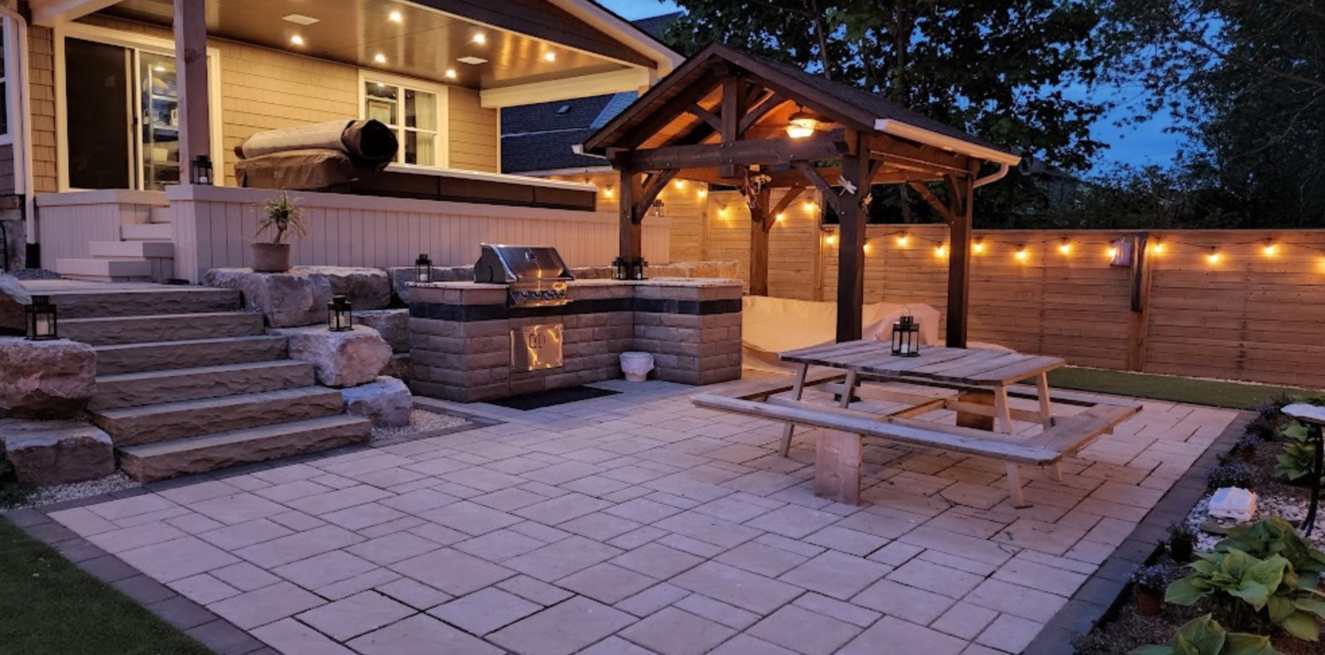 5 Benefits and Backyard Ideas for Landscape Lighting Tree Amigos