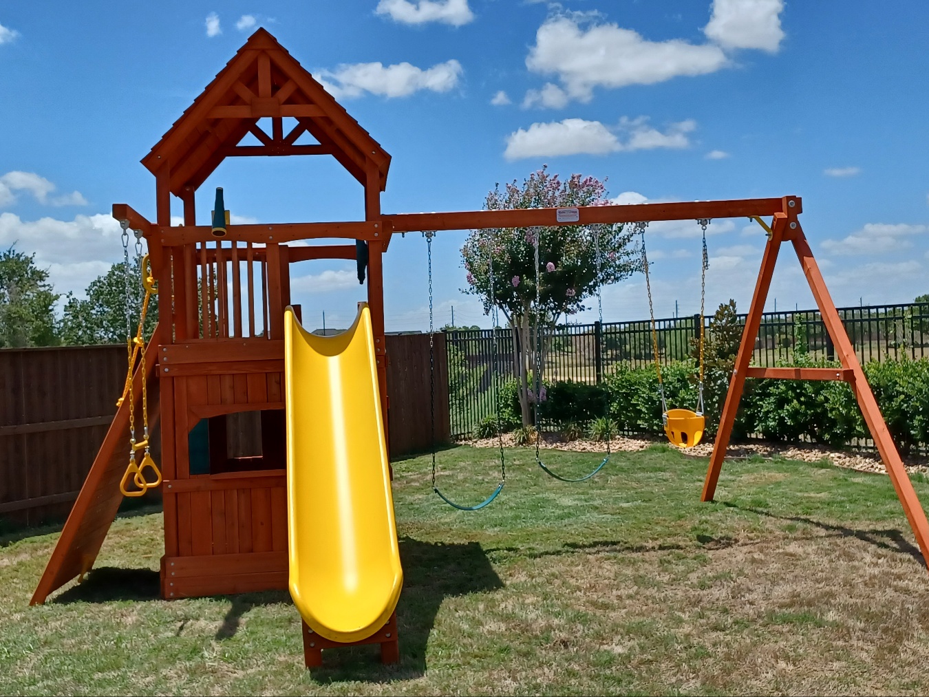 7.4 Fuzion Megalopolis Ultimate R&R Cabin