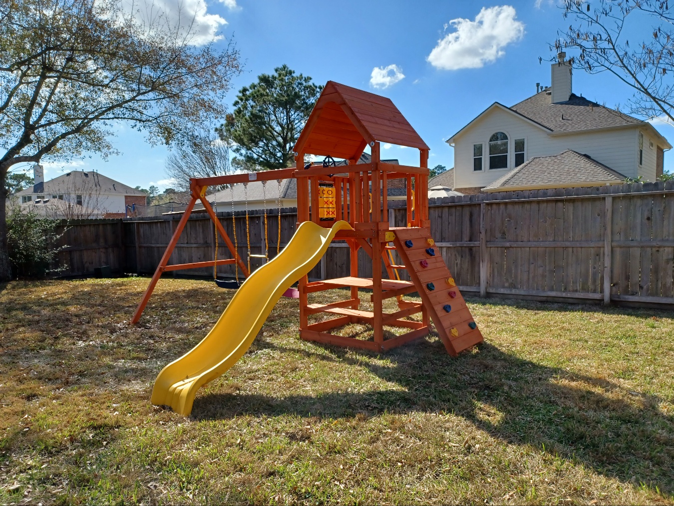 Home Treefrogs Swingsets