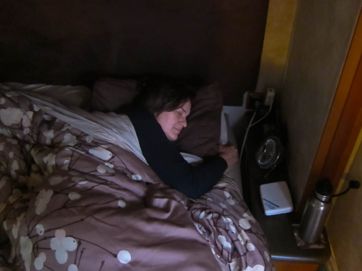 10 Tips For a Great Nights Sleep in An RV Trek With Us