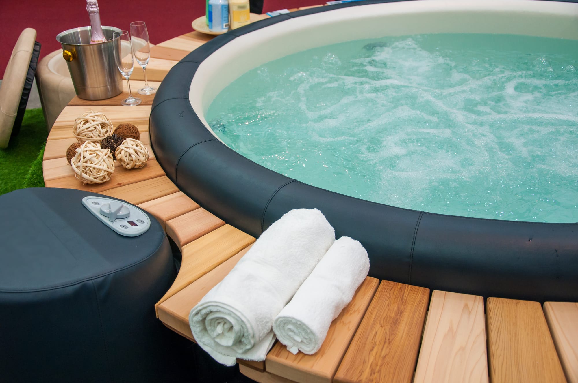 What Is a Safe Hot Tub Temperature? » Trending Us
