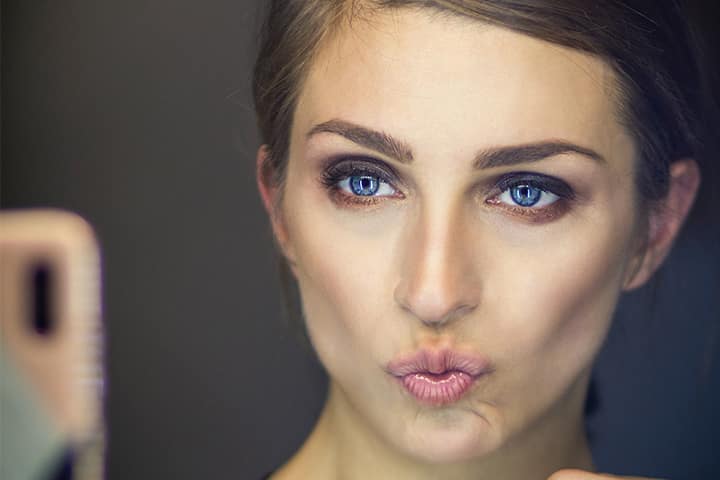Contouring How To Make Your Face Narrower