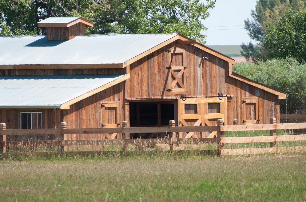 Antique Barnwood Siding Brown