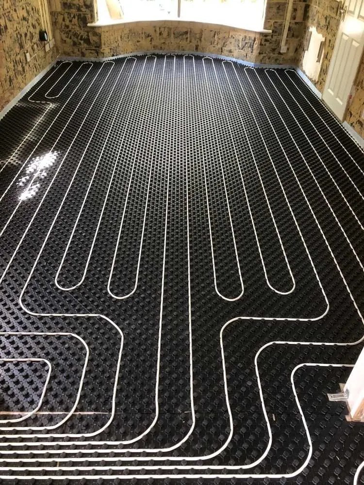 Underfloor heating, for a clean and efficient solution to a cosy home
