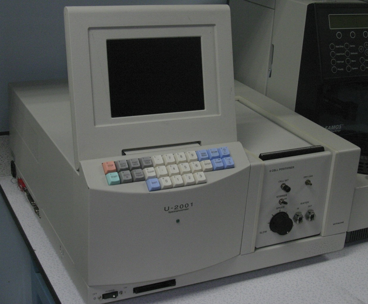 Hitachi U2001 Hitachi U2001 UV VIS Spectrophotometer