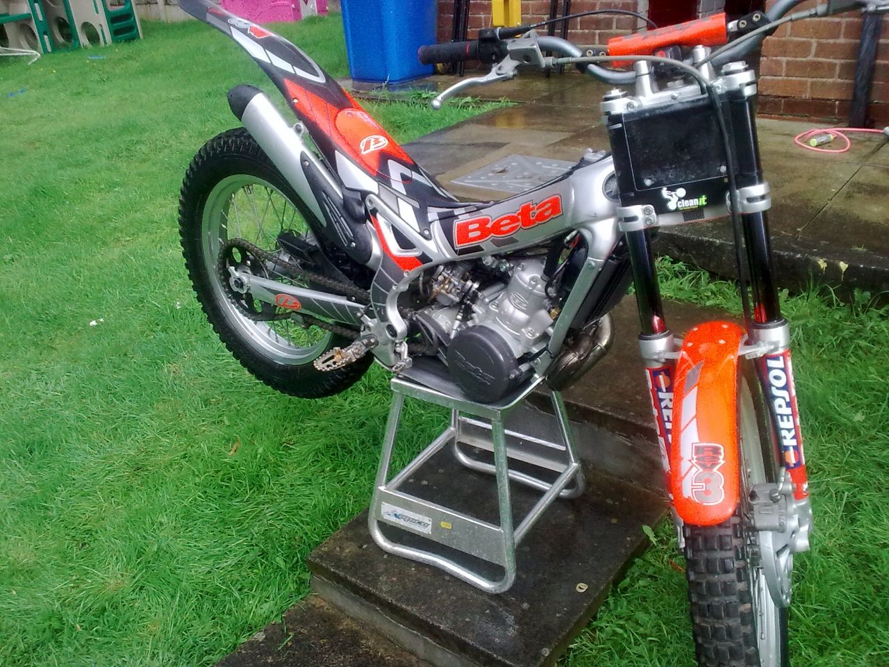 beta rev3 - TC Members Events Photos - Trials Central