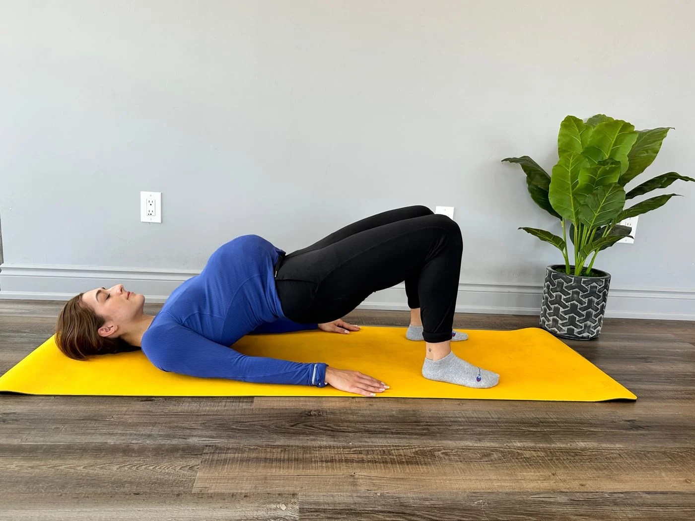 Pregnancyrelated Back Pain Triangle Physiotherapy