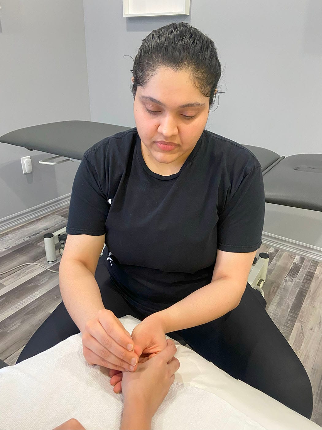 HEENA MUKHI Triangle Physiotherapy