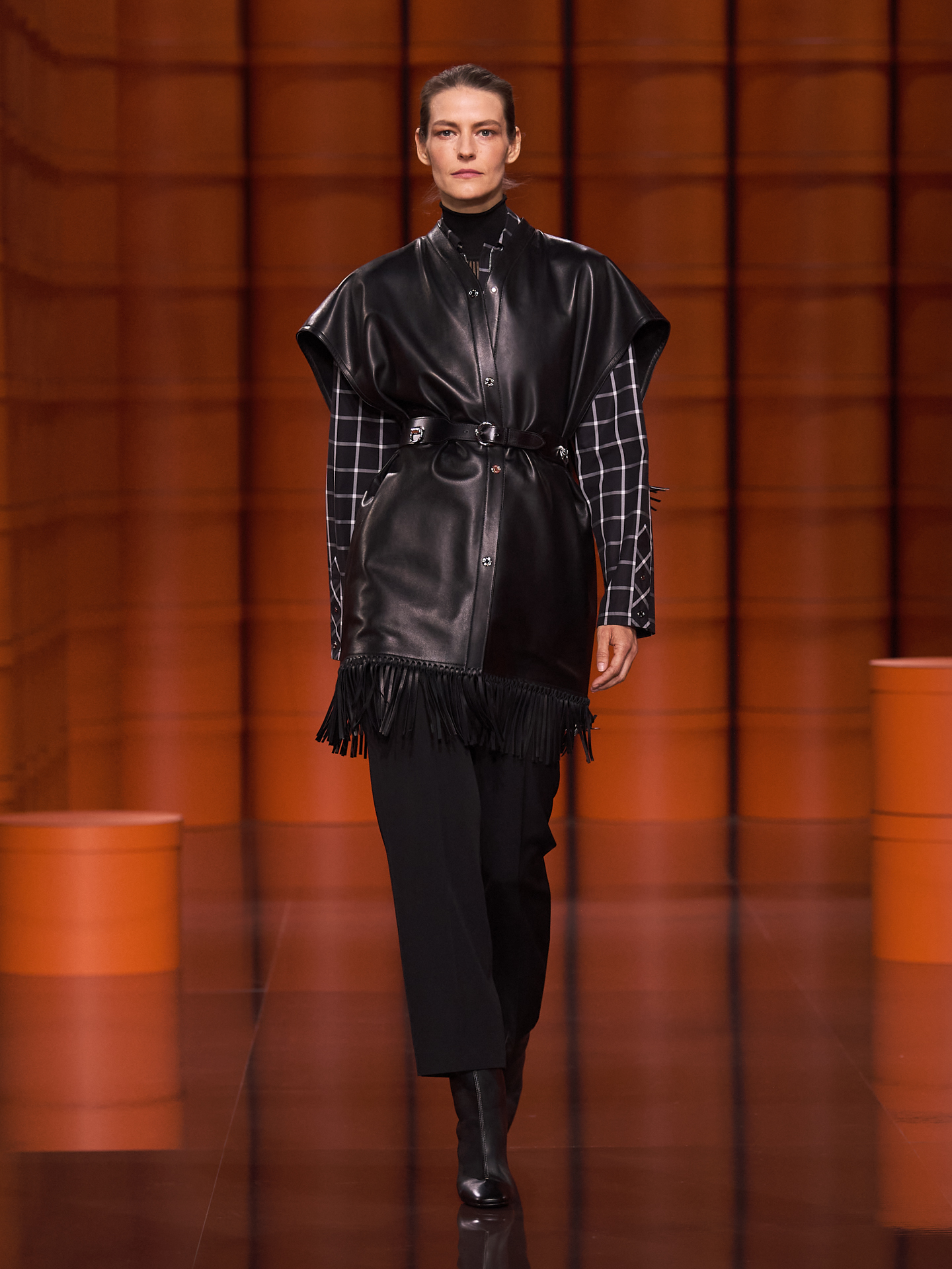 Watch the entire Hermès Fall/Winter 20212022 here