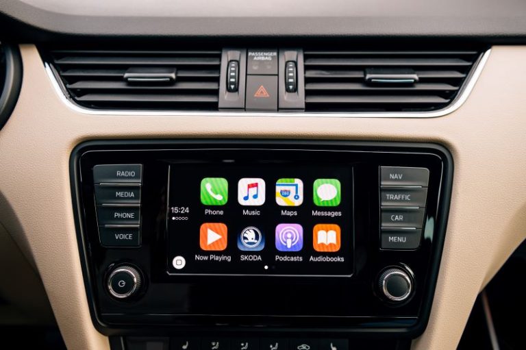 Benefits of Apple CarPlay and Android Auto — Trick Trucks