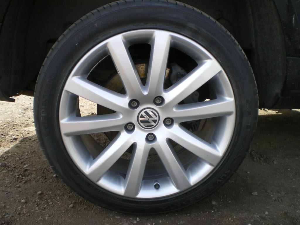 Repaired VW Alloy Wheel Trim Technique
